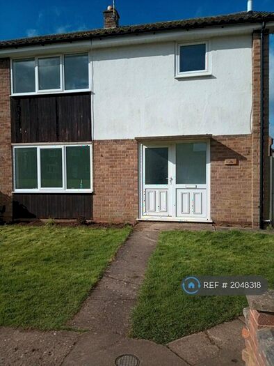 3 Bedroom Semi-Detached House To Rent In Barleycroft Road, Grantham, NG33