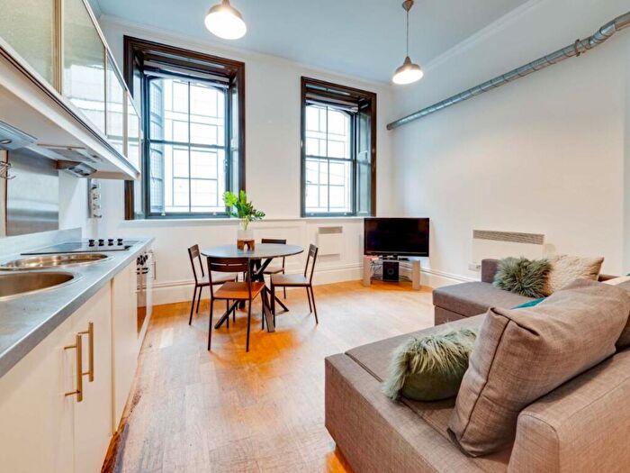1 Bedroom Apartment To Rent In The Arthouse, George Street, Manchester, M1