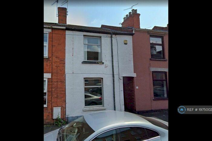 3 Bedroom Terraced House To Rent In Stamford Street, Grantham, NG31