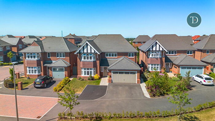 4 Bedroom Detached House For Sale In Chandler Street, Little Sutton, Cheshire, CH66