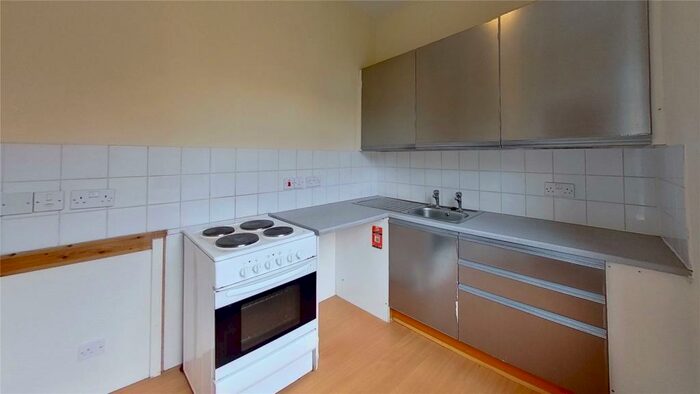 2 Bedroom Property To Rent In Broomfield Crescent, Edinburgh, EH12