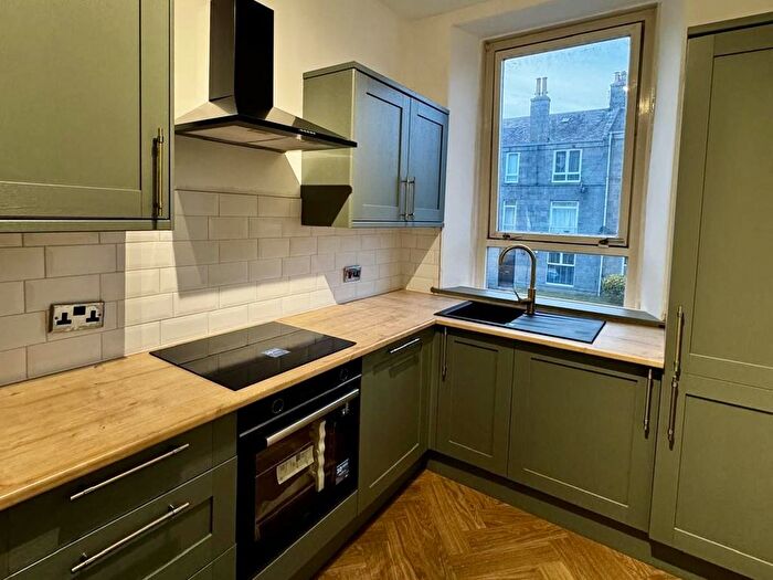 1 Bedroom Flat To Rent In Holburn Street, Aberdeen, AB10