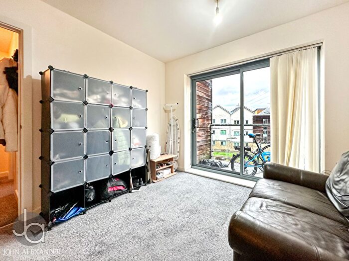 1 Bedroom Flat For Sale In Quayside Drive, Colchester, CO2