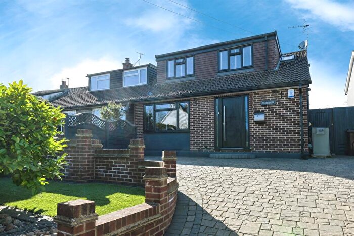 3 Bedroom Semi-Detached Bungalow For Sale In Ware, Ware, SG11