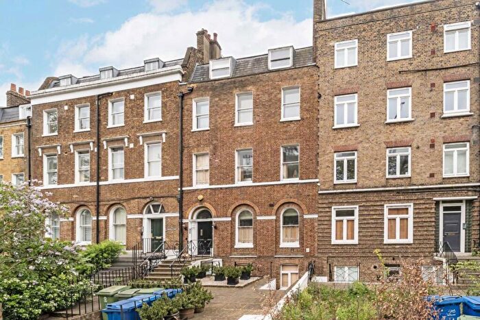 2 Bedroom Flat For Sale In Kennington Park Road, Kennington, SE11
