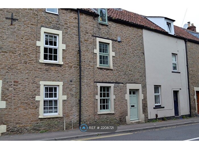3 Bedroom Terraced House To Rent In Vallis Road, Frome, BA11