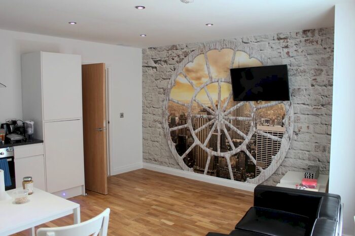 1 Bedroom Flat To Rent In Thornton Court, Forth Place, Newcastle Upon Tyne, NE1