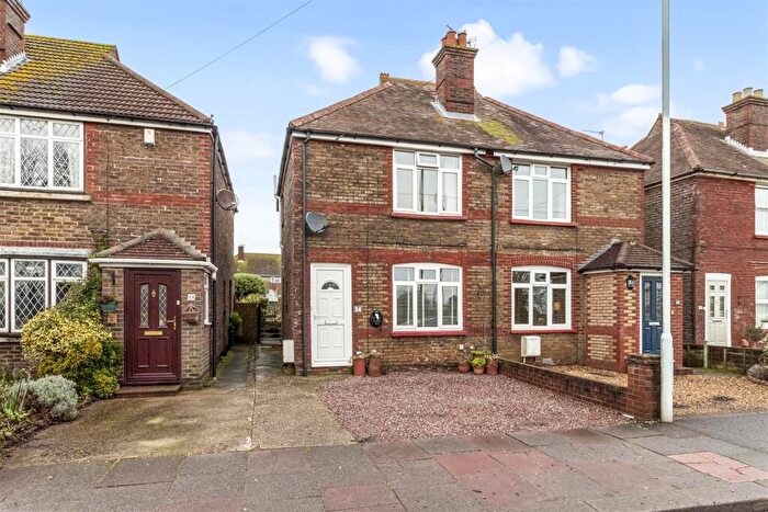 3 Bedroom Semi Detached House For Sale In New Road, Worthing, BN13