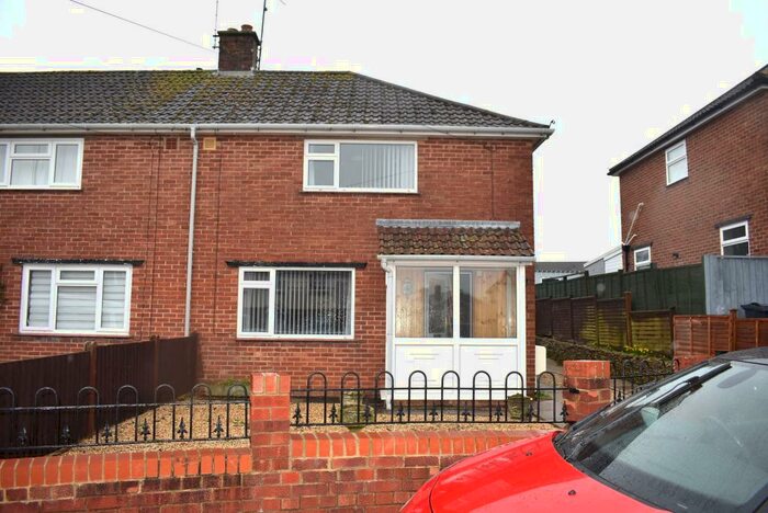 2 Bedroom End Of Terrace House To Rent In North Western Yeovil, Somerset, BA21