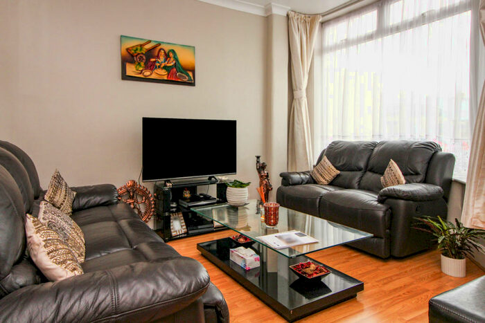 3 Bedroom Terraced House To Rent In Hall Road, East Ham, E6