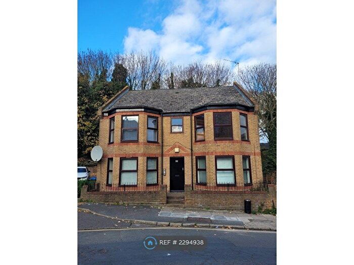 1 Bedroom Flat To Rent In Floyd Road, London, SE7