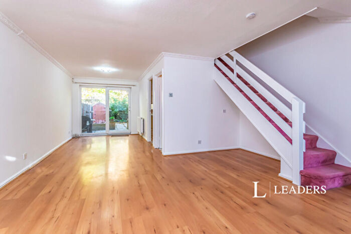 3 Bedroom House To Rent In Garrick Crescent, CR0