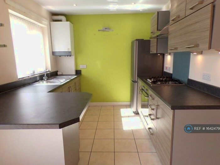 2 Bedroom Flat To Rent In Hapton, Burnley, BB11