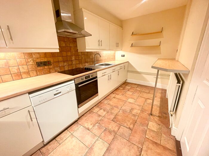 2 Bedroom Flat To Rent In Redland Park, Redland, BS6