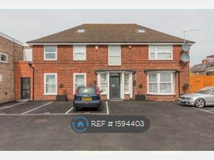 1 Bedroom Flat To Rent In Bedford Road, Kempston, Bedford, MK42