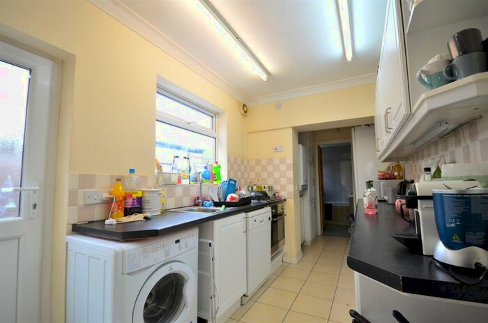 4 Bedroom Terraced House To Rent In Selly Oak, Birmingham, B29