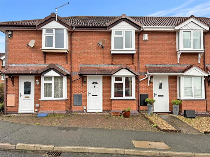 2 Bedroom Terraced House For Sale In Larchwood Close, Pensby, Wirral, CH61