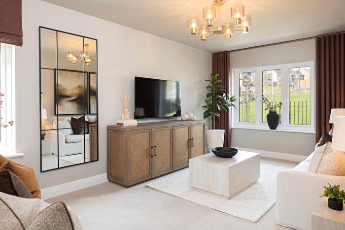 4 Bedroom Semi-Detached House For Sale In "Lavender" At Hempstead Road, Kings Langley, WD4