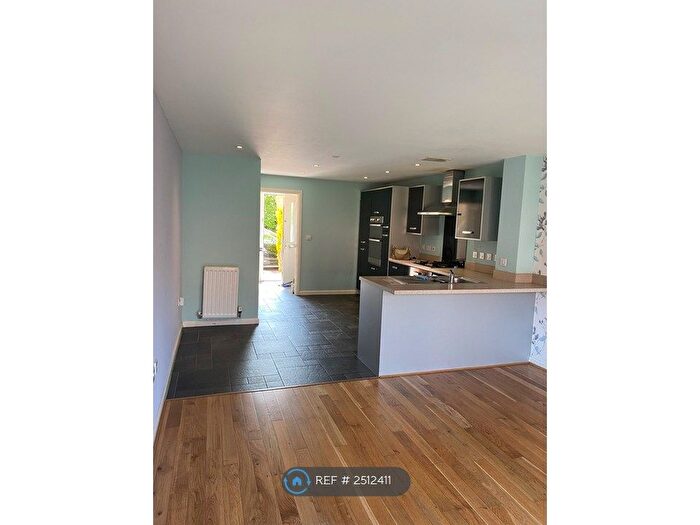 4 Bedroom Terraced House To Rent In Hammond Road, Patchway, Bristol, BS34