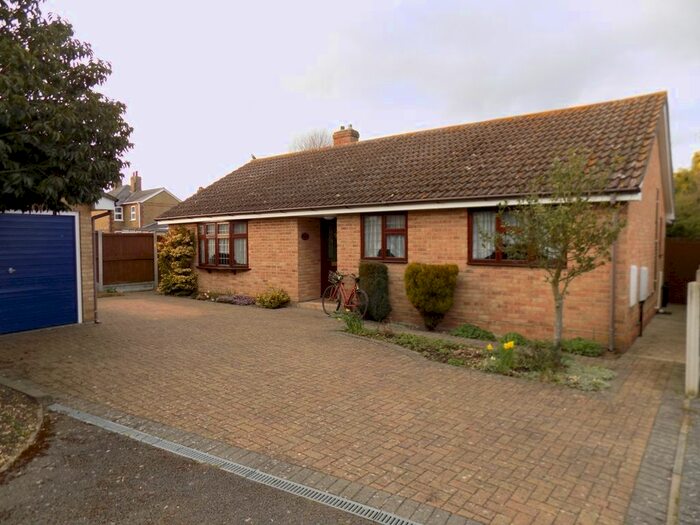 1 Bedroom Bungalow To Rent In Queens Road, Earls Colne, CO6