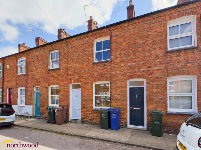 2 Bedroom Terraced House To Rent In Old Grimsbury Road, Banbury, OX16