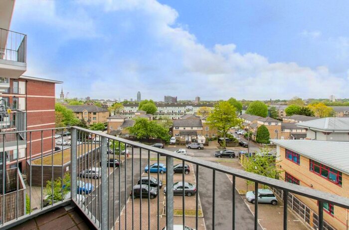 1 Bedroom Flat To Rent In Evelyn Street, Deptford, London, SE8