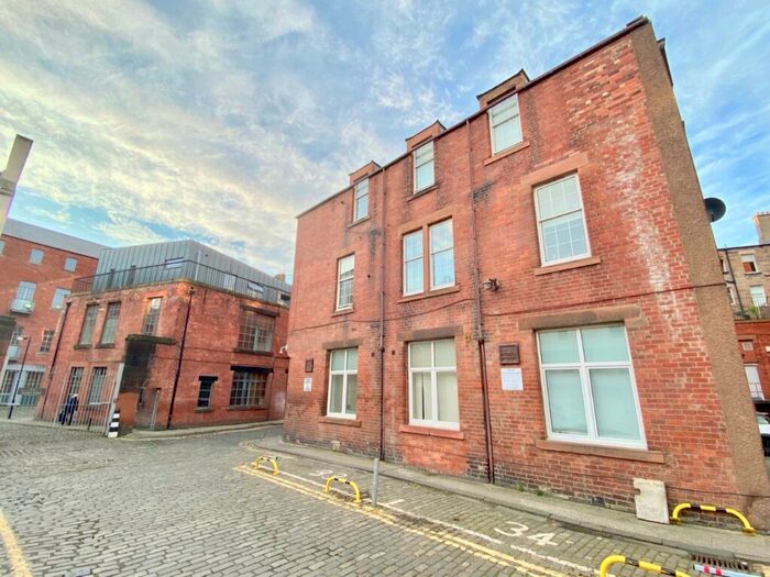 1 Bedroom Flat To Rent In Patriothall, Stockbridge, Edinburgh, EH3