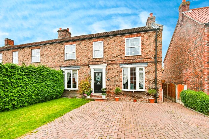 4 Bedroom Semi-Detached House For Sale In Main Street, Riccall, York, YO19