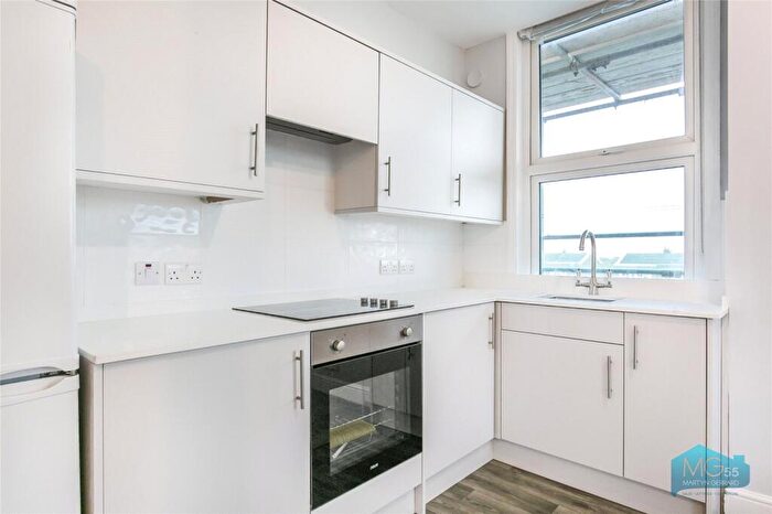 1 Bedroom Apartment To Rent In Exchange Buildings, St. Albans Road, High Barnet, London, EN5