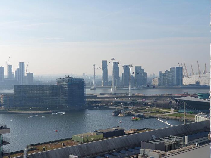 1 Bedroom Flat For Sale In Ellipse House, Royal Eden Docks, Eden Place, Canning Town, Newham, London, E16