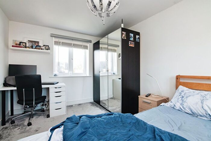 2 Bedroom Semi-Detached House For Sale In Pemberton Road, West Bromwich, B70