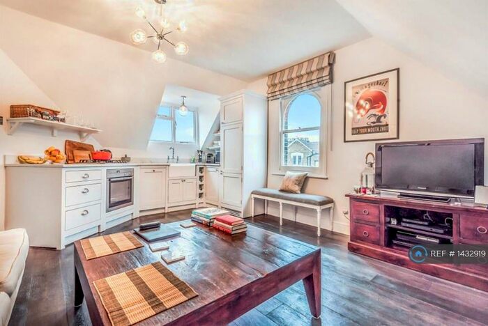 1 Bedroom Flat To Rent In Upper Tollington Park, London, N4