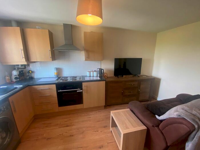 1 Bedroom Flat To Rent In Church Street, Heanor, DE75