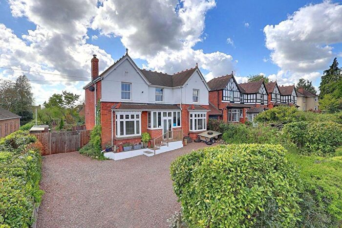 4 Bedroom Detached House For Sale In Ross Road, Newent, GL18