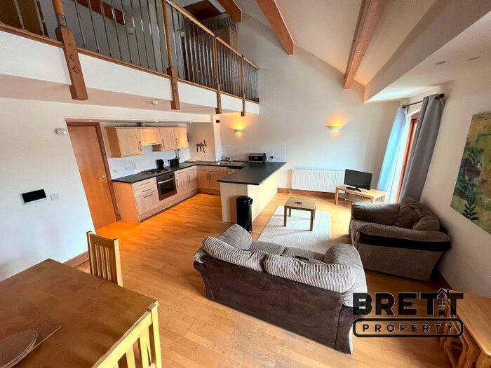 2 Bedroom Flat To Rent In Vanguard House, Nelson Quay, Milford Haven, SA73