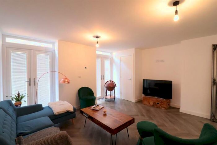 3 Bedroom Terraced House To Rent In Epson, Windsor Road, Barry, CF62