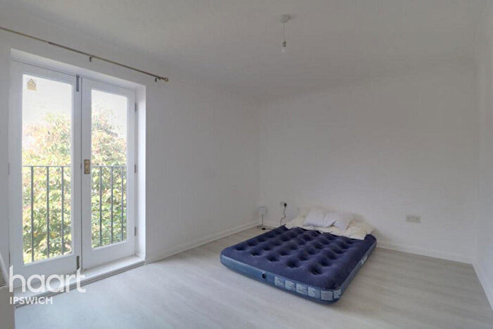 1 Bedroom Maisonette To Rent In Brickfield Close, Ipswich, IP2