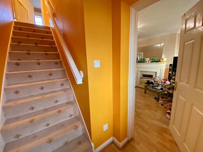 4 Bedroom Detached House For Sale In Beverley Way, Peterlee, Durham, SR8