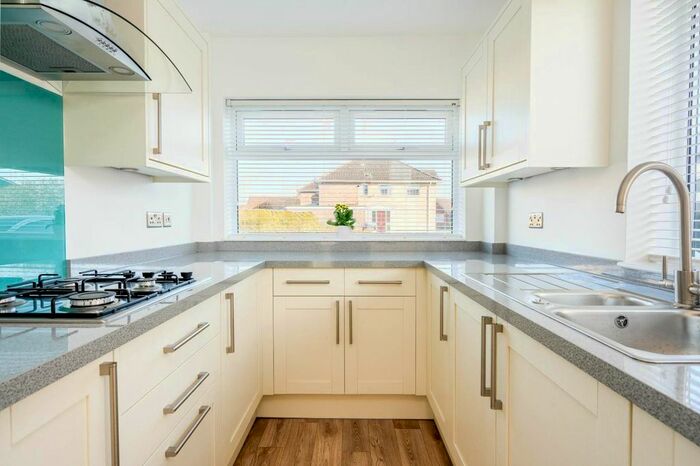 2 Bedroom Detached Bungalow For Sale In Deerstone Way, Dunnington, York, YO19
