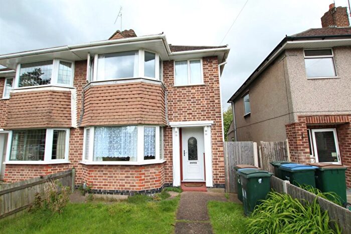 3 Bedroom Semi-Detached House To Rent In Brookside Avenue, Coventry, CV5