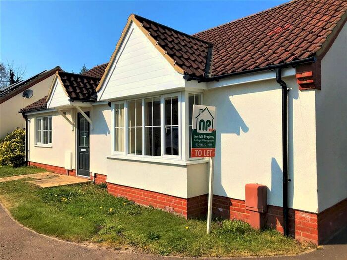 2 Bedroom Bungalow To Rent In Lime Tree Avenue, Long Stratton, Norwich, NR15