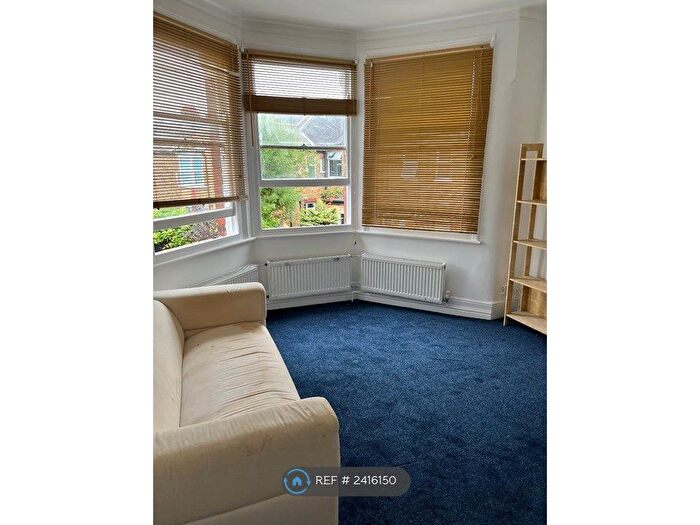 2 Bedroom Flat To Rent In Belmont Avenue, London, N17