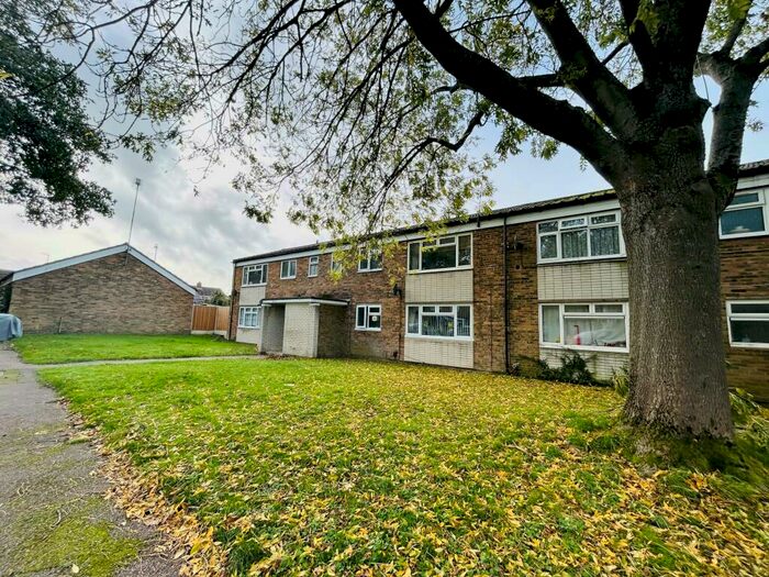 1 Bedroom Flat To Rent In Furnace Green, RH10