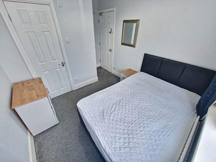 1 Bedroom Property To Rent In Windy Nook, Gateahead, NE9