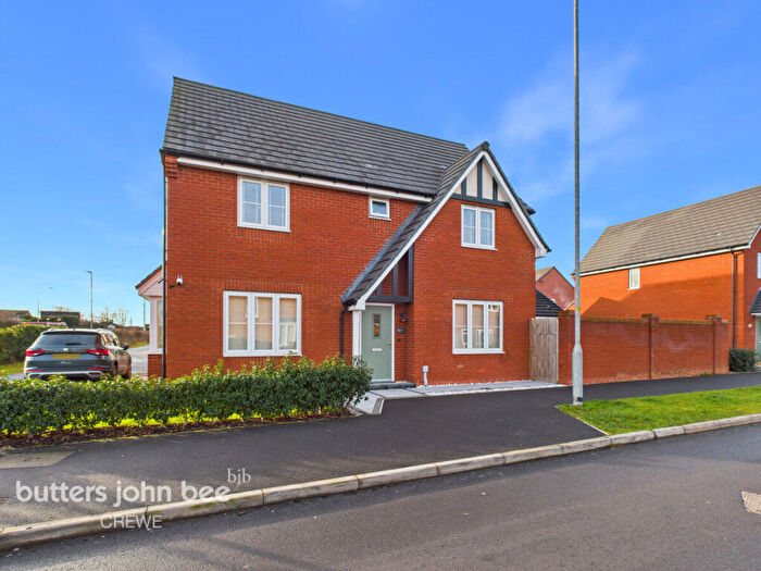 4 Bedroom Detached House For Sale In Higher Croft Drive, Crewe, CW1