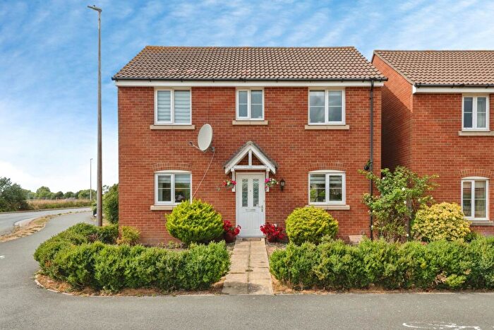 3 Bedroom Detached House For Sale In Hayward Avenue, West Wick, Weston-super-Mare, Somerset, BS24