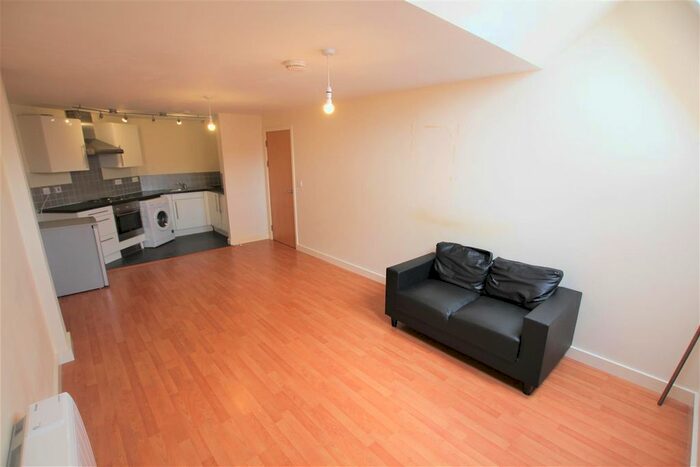 1 Bedroom Flat To Rent In Osborne House, Friar Lane, Leicester, LE1