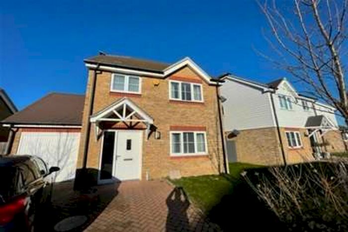 3 Bedroom House To Rent In Eveas Drive, Sittingbourne, ME10