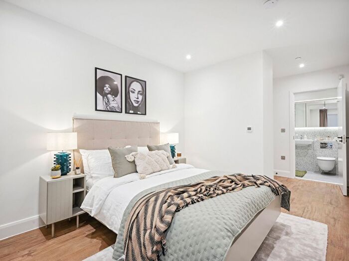 2 Bedroom Flat To Rent In Uncle Colindale, Aeriel Square, London, NW9