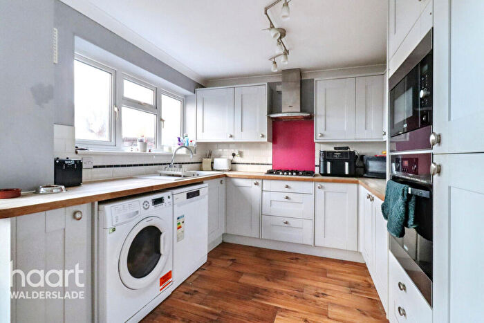 3 Bedroom End Of Terrace House For Sale In Derby Road, Darland, ME5